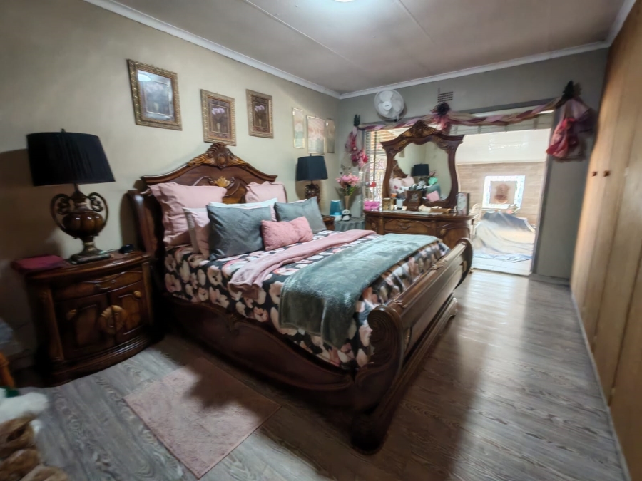 3 Bedroom Property for Sale in Vaalpark Free State
